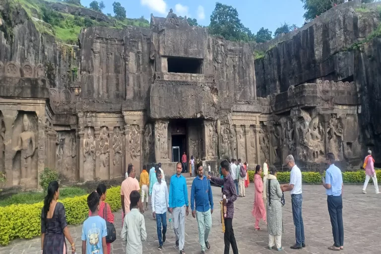 Ellora Caves Buddhist Section – Complete Guide to Caves 1–12 (2026)