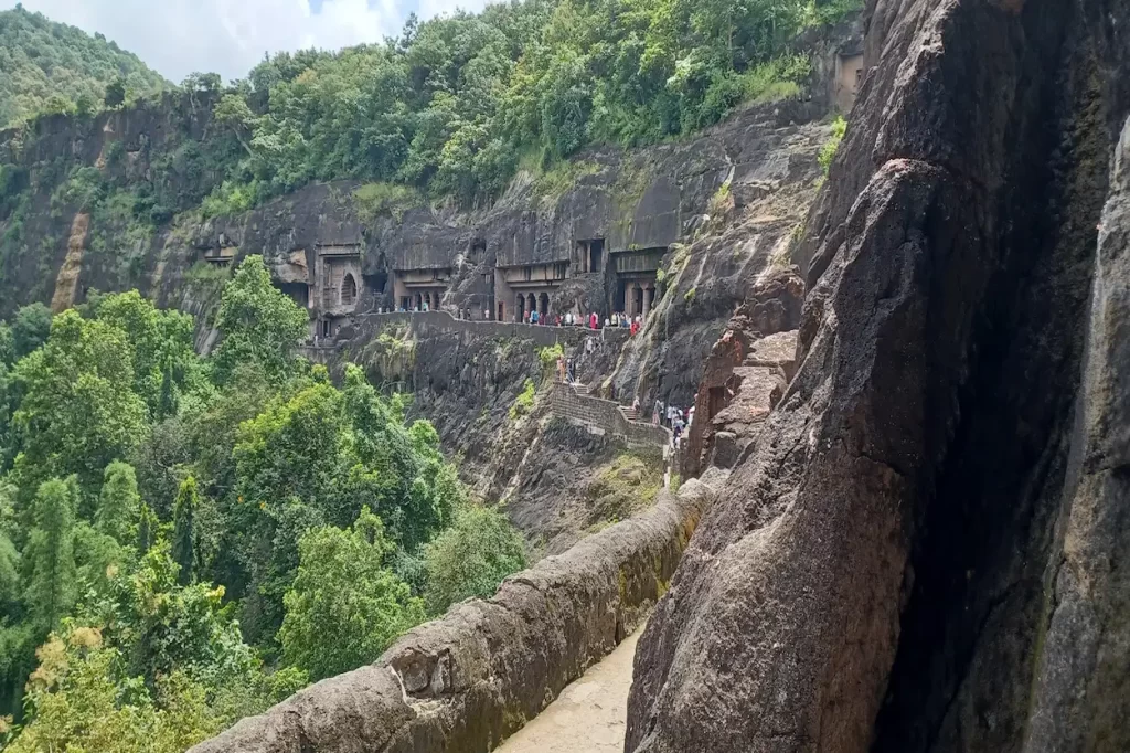 Ajanta and Ellora tour packages